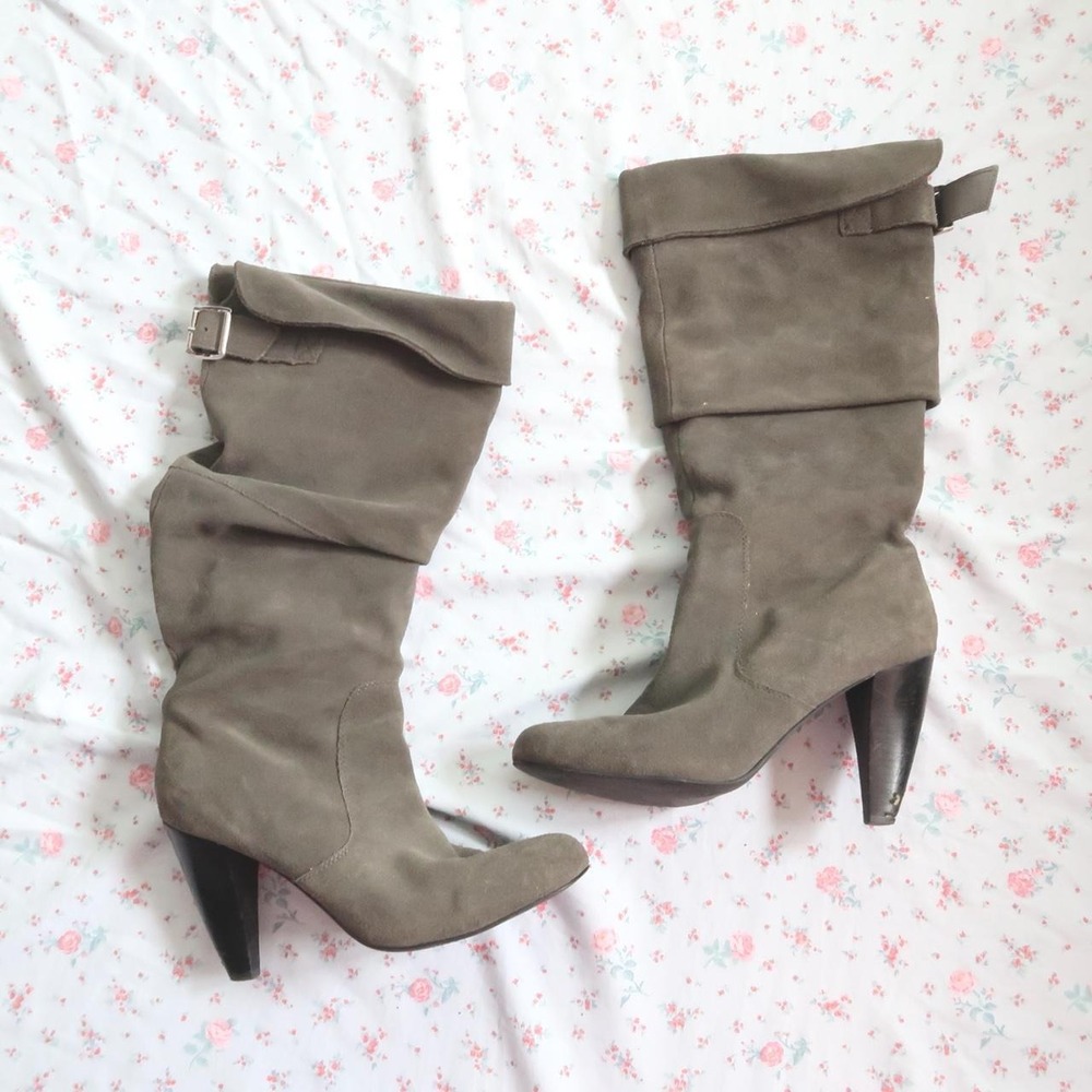Y2k leather taupe slouchy boots